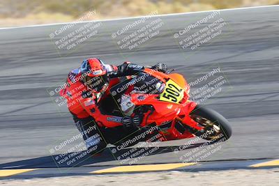 media/Nov-17-2024-CVMA (Sun) [[1fec520723]]/Race 11-Amateur Supersport Open/